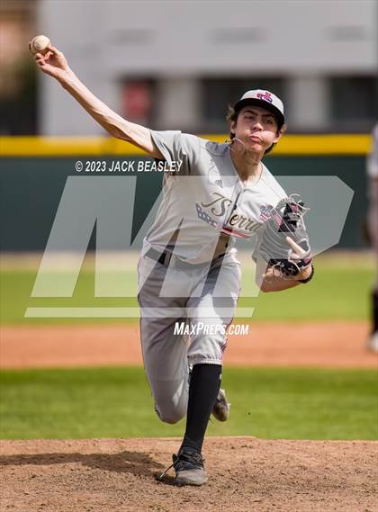 Thumbnail 1 in JSerra Catholic @ Campo Verde photogallery.