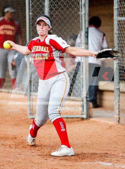 Thumbnail 2 in Cathedral Catholic vs. Torrey Pines photogallery.