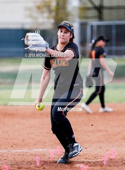 Thumbnail 1 in Cathedral Catholic vs. Torrey Pines photogallery.