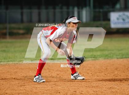 Thumbnail 3 in Cathedral Catholic vs. Torrey Pines photogallery.