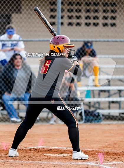 Thumbnail 1 in Cathedral Catholic vs. Torrey Pines photogallery.