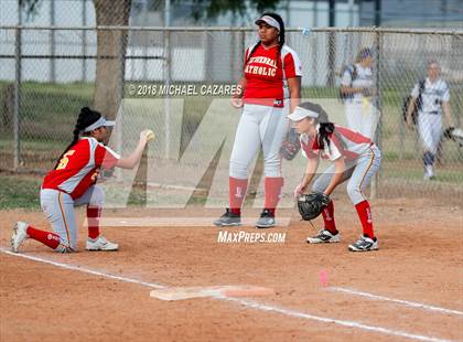 Thumbnail 1 in Cathedral Catholic vs. Torrey Pines photogallery.