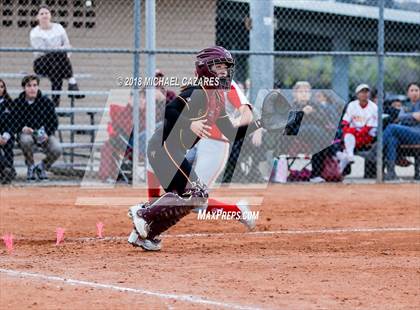 Thumbnail 2 in Cathedral Catholic vs. Torrey Pines photogallery.