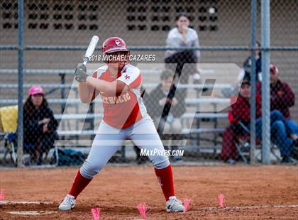 Thumbnail 2 in Cathedral Catholic vs. Torrey Pines photogallery.