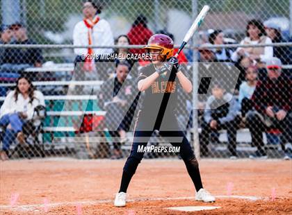 Thumbnail 3 in Cathedral Catholic vs. Torrey Pines photogallery.