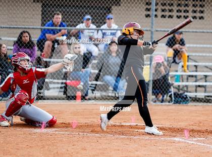 Thumbnail 1 in Cathedral Catholic vs. Torrey Pines photogallery.