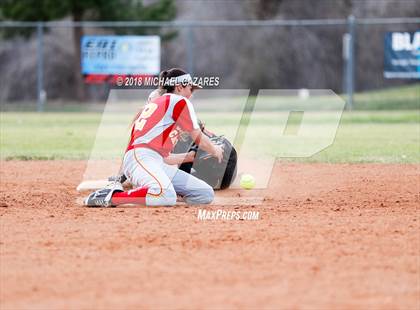 Thumbnail 1 in Cathedral Catholic vs. Torrey Pines photogallery.