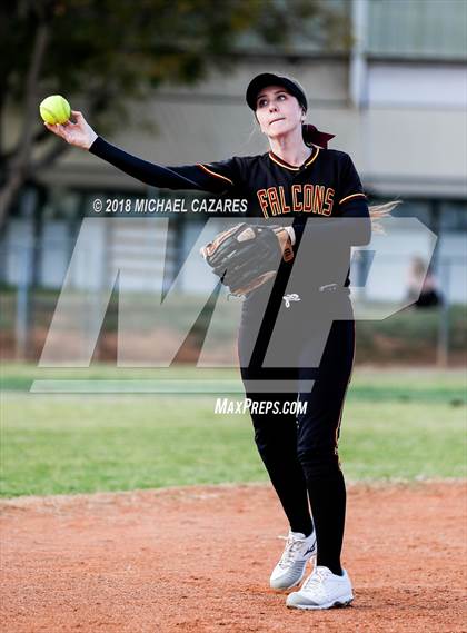 Thumbnail 1 in Cathedral Catholic vs. Torrey Pines photogallery.