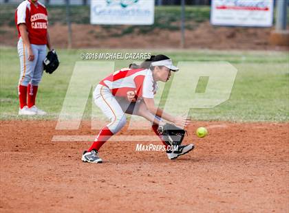 Thumbnail 1 in Cathedral Catholic vs. Torrey Pines photogallery.