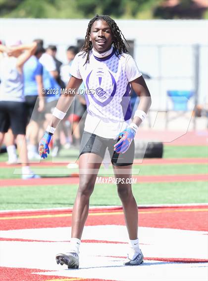 Thumbnail 2 in Cesar Chavez vs. Show Low (Mingus 7 on 7 Tournament) photogallery.