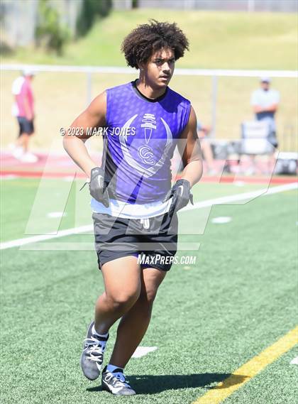 Thumbnail 3 in Cesar Chavez vs. Show Low (Mingus 7 on 7 Tournament) photogallery.