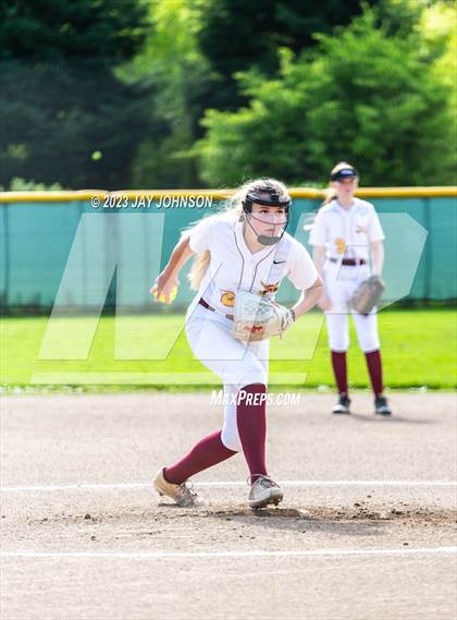 Thumbnail 3 in Woodburn @ Crescent Valley photogallery.