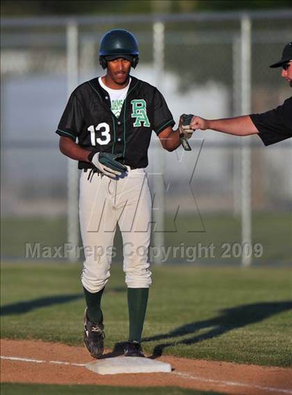 Thumbnail 1 in Adams vs Smith (Class 4A Region II Playoffs) photogallery.