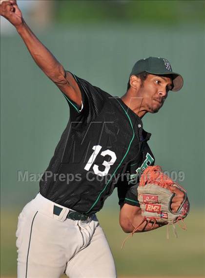 Thumbnail 3 in Adams vs Smith (Class 4A Region II Playoffs) photogallery.