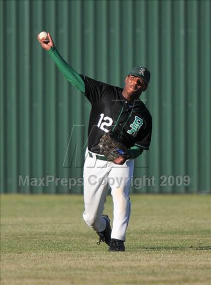 Thumbnail 3 in Adams vs Smith (Class 4A Region II Playoffs) photogallery.
