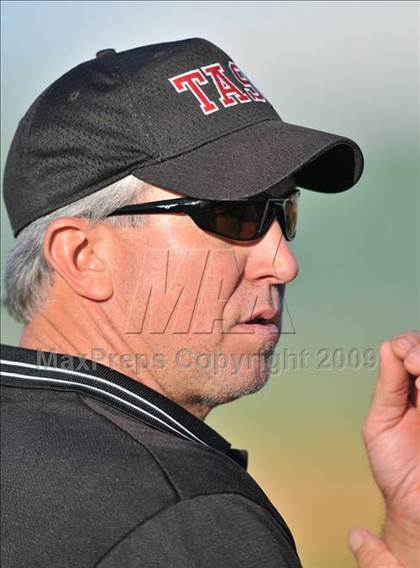 Thumbnail 1 in Adams vs Smith (Class 4A Region II Playoffs) photogallery.