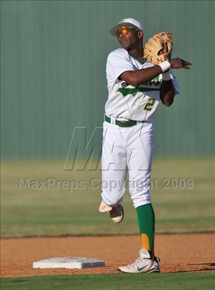 Thumbnail 2 in Adams vs Smith (Class 4A Region II Playoffs) photogallery.