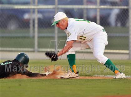 Thumbnail 1 in Adams vs Smith (Class 4A Region II Playoffs) photogallery.