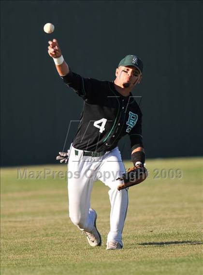 Thumbnail 1 in Adams vs Smith (Class 4A Region II Playoffs) photogallery.