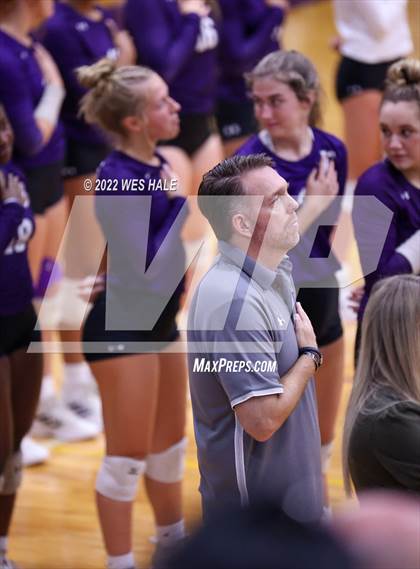 Thumbnail 3 in Arlington @ DeSoto Central photogallery.