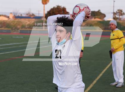 Thumbnail 3 in Royal vs Oak Park photogallery.