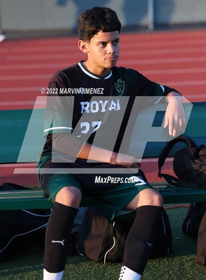 Thumbnail 2 in Royal vs Oak Park photogallery.