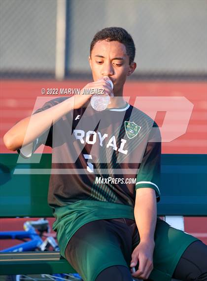 Thumbnail 1 in Royal vs Oak Park photogallery.