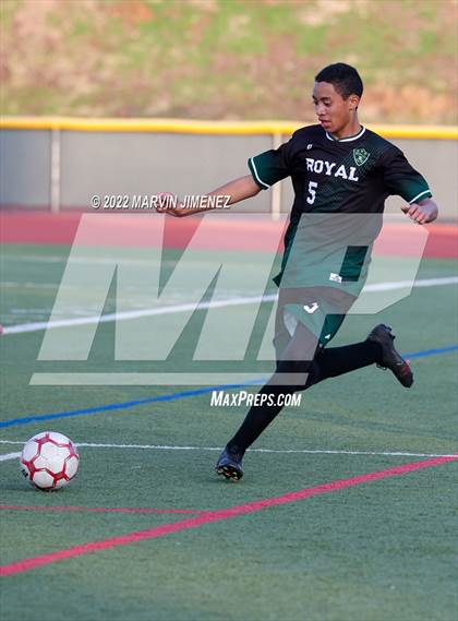 Thumbnail 2 in Royal vs Oak Park photogallery.