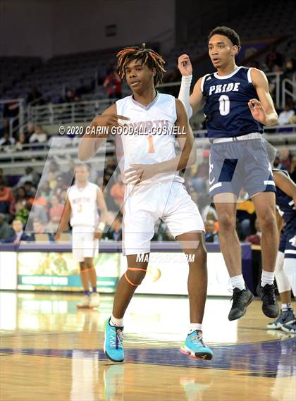 Thumbnail 2 in North Edgecombe vs. Henderson Collegiate (NCHSAA 1A Regional Playoff) photogallery.