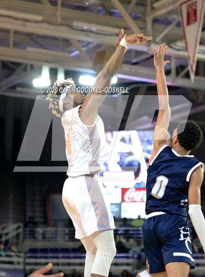 Thumbnail 1 in North Edgecombe vs. Henderson Collegiate (NCHSAA 1A Regional Playoff) photogallery.