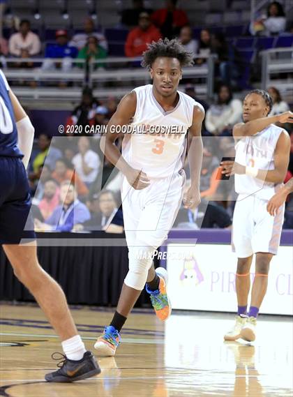 Thumbnail 3 in North Edgecombe vs. Henderson Collegiate (NCHSAA 1A Regional Playoff) photogallery.