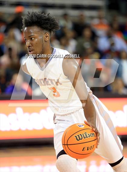Thumbnail 1 in North Edgecombe vs. Henderson Collegiate (NCHSAA 1A Regional Playoff) photogallery.