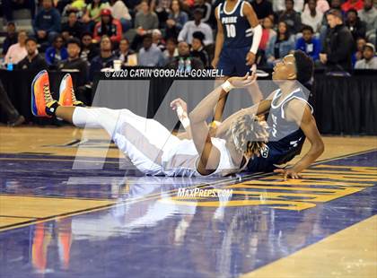 Thumbnail 1 in North Edgecombe vs. Henderson Collegiate (NCHSAA 1A Regional Playoff) photogallery.