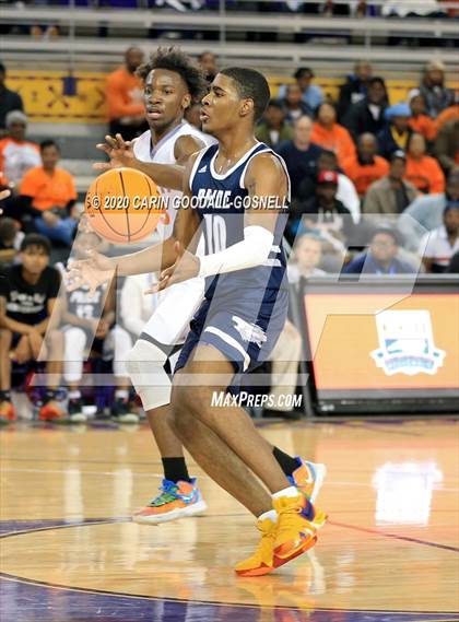 Thumbnail 2 in North Edgecombe vs. Henderson Collegiate (NCHSAA 1A Regional Playoff) photogallery.