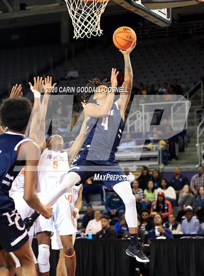 Thumbnail 3 in North Edgecombe vs. Henderson Collegiate (NCHSAA 1A Regional Playoff) photogallery.