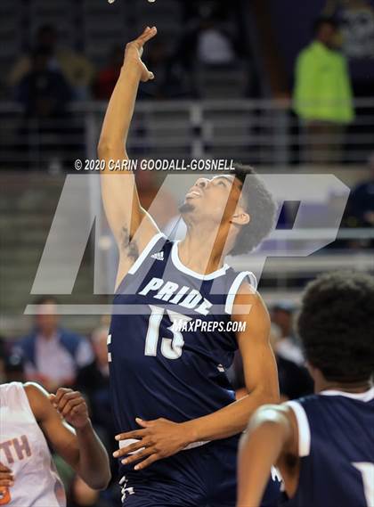 Thumbnail 1 in North Edgecombe vs. Henderson Collegiate (NCHSAA 1A Regional Playoff) photogallery.