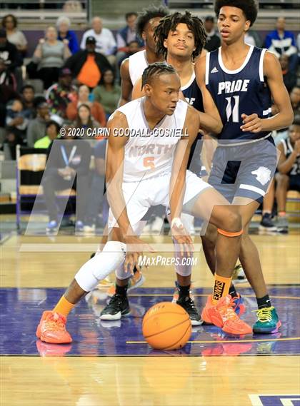 Thumbnail 3 in North Edgecombe vs. Henderson Collegiate (NCHSAA 1A Regional Playoff) photogallery.