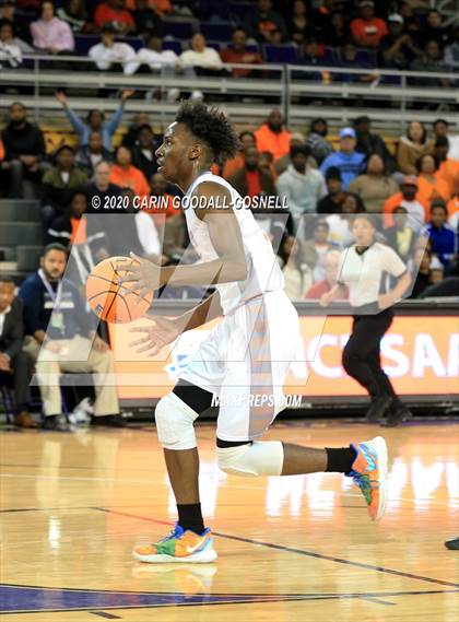 Thumbnail 2 in North Edgecombe vs. Henderson Collegiate (NCHSAA 1A Regional Playoff) photogallery.