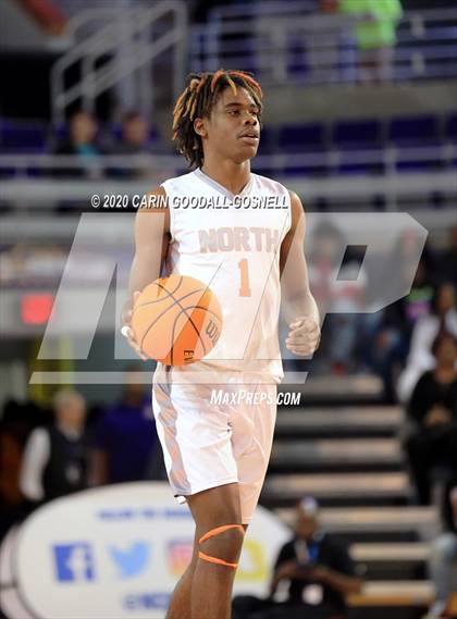 Thumbnail 2 in North Edgecombe vs. Henderson Collegiate (NCHSAA 1A Regional Playoff) photogallery.