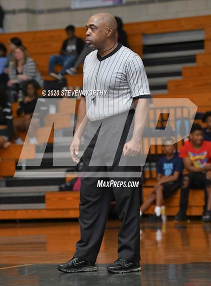 Thumbnail 1 in Cardinal Gibbons @ Southeast Raleigh photogallery.