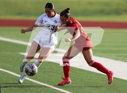Thumbnail 3 in Lone Star vs. Lovejoy photogallery.