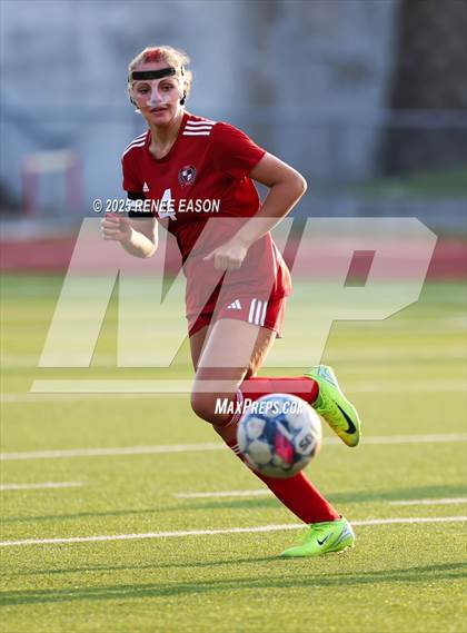Thumbnail 3 in Lone Star vs. Lovejoy photogallery.