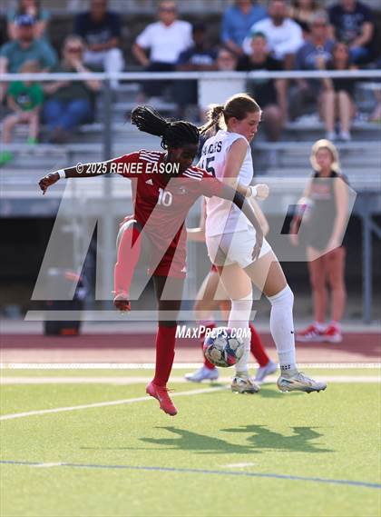 Thumbnail 3 in Lone Star vs. Lovejoy photogallery.