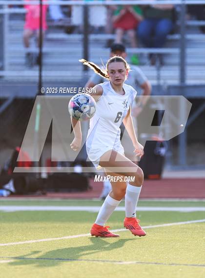 Thumbnail 1 in Lone Star vs. Lovejoy photogallery.