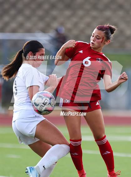 Thumbnail 3 in Lone Star vs. Lovejoy photogallery.