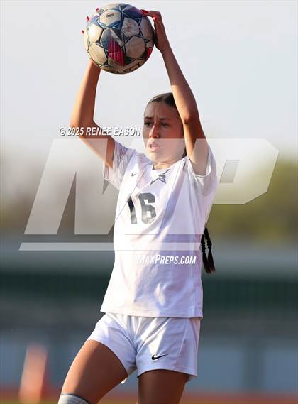 Thumbnail 3 in Lone Star vs. Lovejoy photogallery.