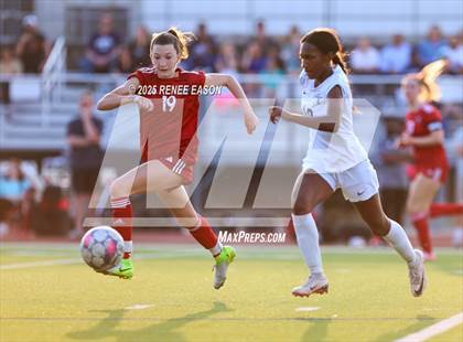 Thumbnail 3 in Lone Star vs. Lovejoy photogallery.
