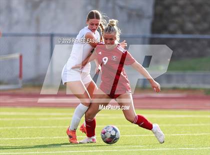Thumbnail 3 in Lone Star vs. Lovejoy photogallery.