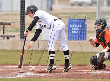 Thumbnail 3 in Petrolia vs Alvord (Lindsay Tournament) photogallery.