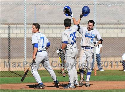 Thumbnail 3 in San Fernando vs. Sierra Vista (Blazer Bash) photogallery.